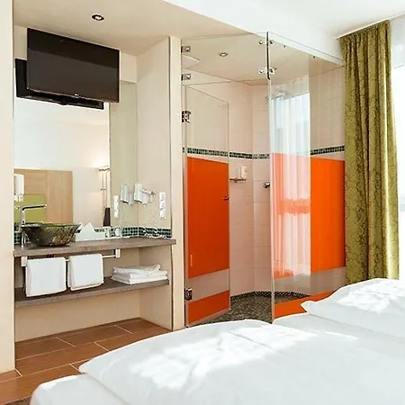 Aviva By Apolonia Hotel