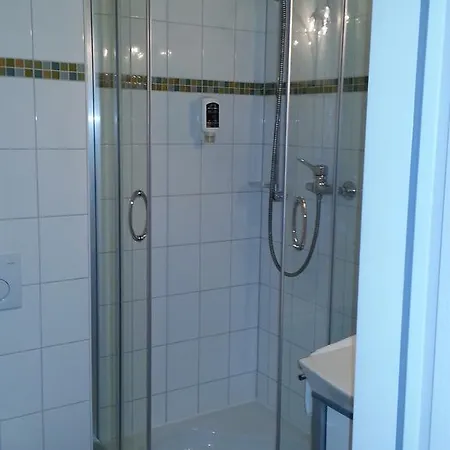 Hotel Aviva By Apolonia