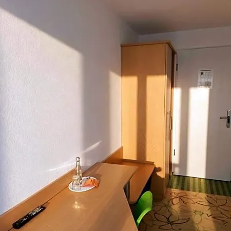Aviva By Apolonia Hotel 3*
